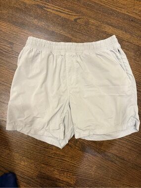 RHONE Cream Athletic Elastic-Waist Shorts